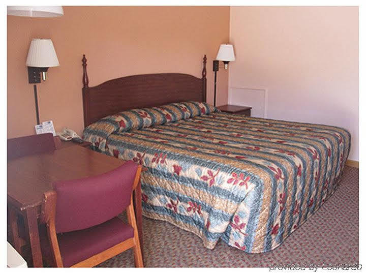 Scottish Inn - Clanton Extérieur photo